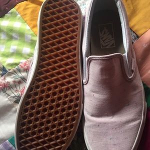 Woman slip on Van’s shoe